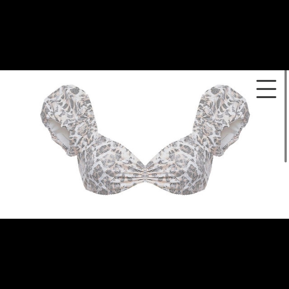 Luna Cara Swim. Elisa Top size M. Reece Bottom size S.